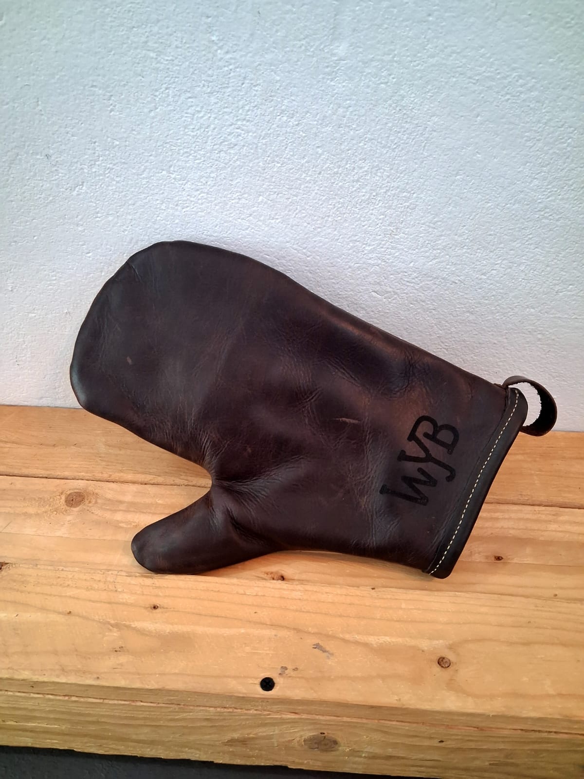 Leather Braai glove